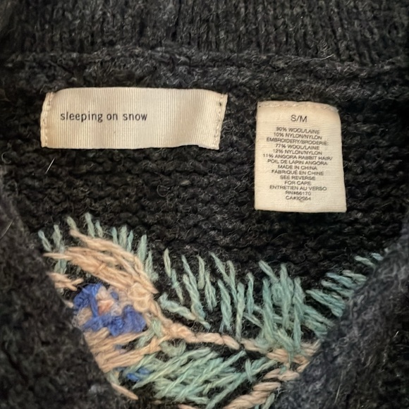 Rare vintage Anthropologie Sleeping on Snow wool  embroidered peacock cape S/M - Picture 3 of 7